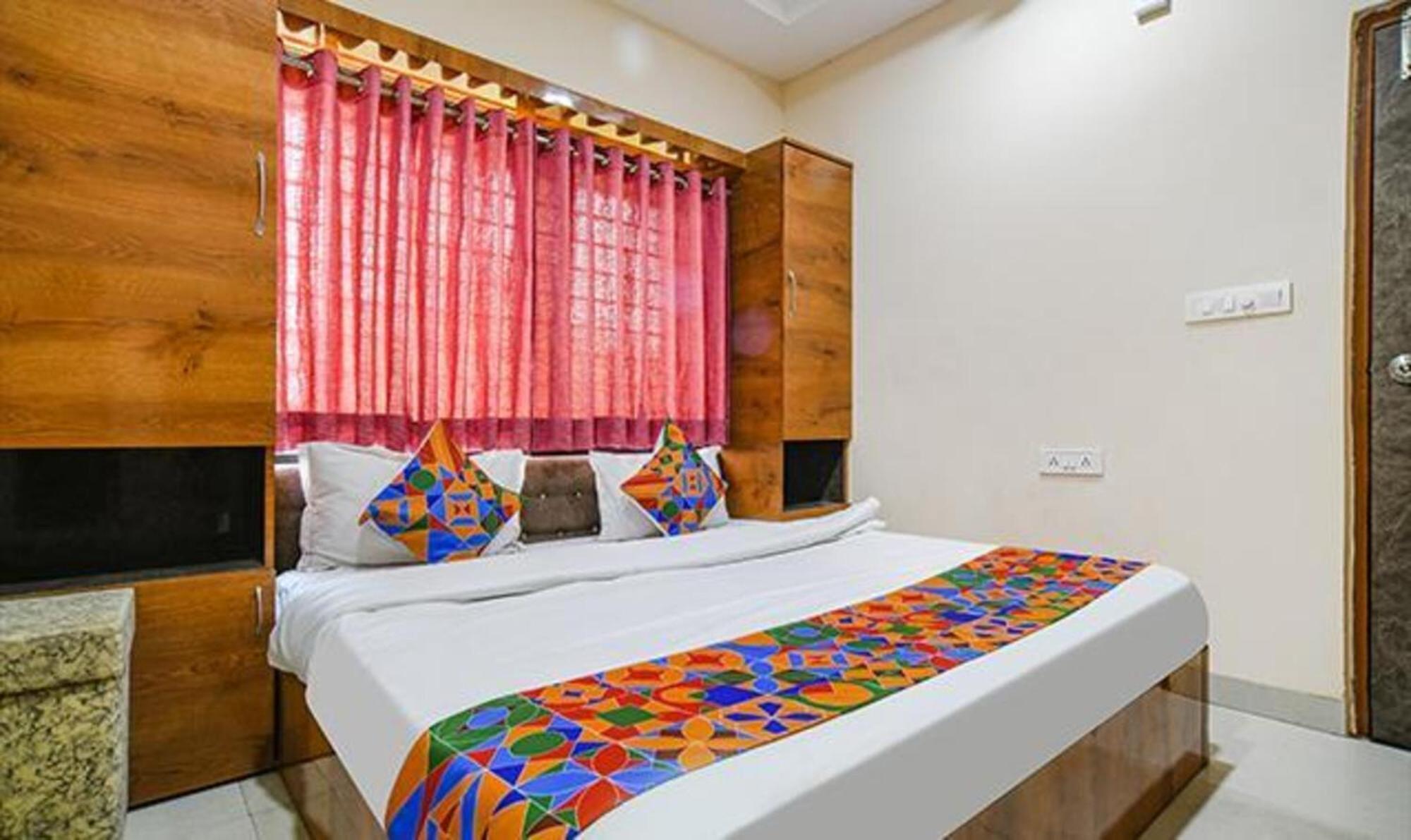 Fabhotel Royal Palace Indore Exterior photo